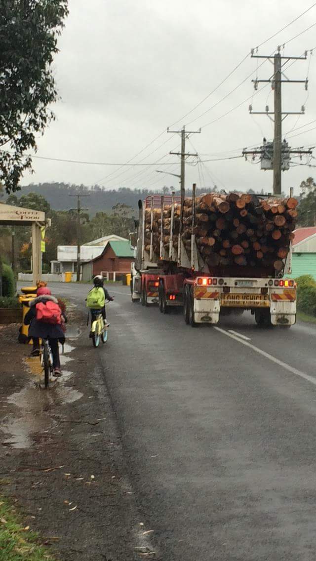 Oh god! Too Many Trucks ... 3