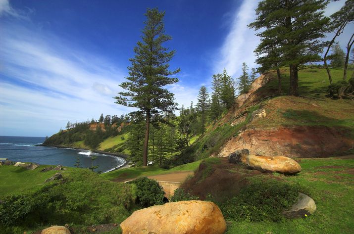 'Norfolk Island heading for disaster ...' 3