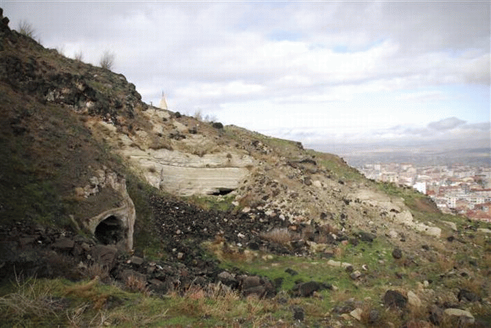 How other nations treat Heritage sites ... 3