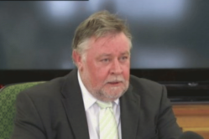 Charges to be laid over crash involving Tasmanian Chief Prosecutor 4 Charges to be laid over crash involving Tasmanian Chief Prosecutor 4