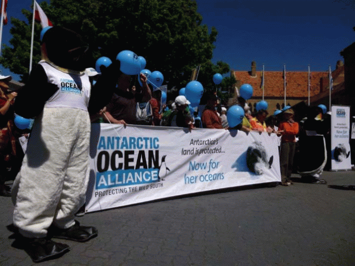 Antarctic marine reserve threatened by sunset clause. Vigil/Rally, Hobart, Monday 3