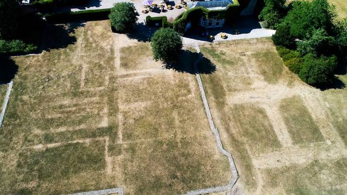 'The British Heat Wave and Aerial Archeology' 3