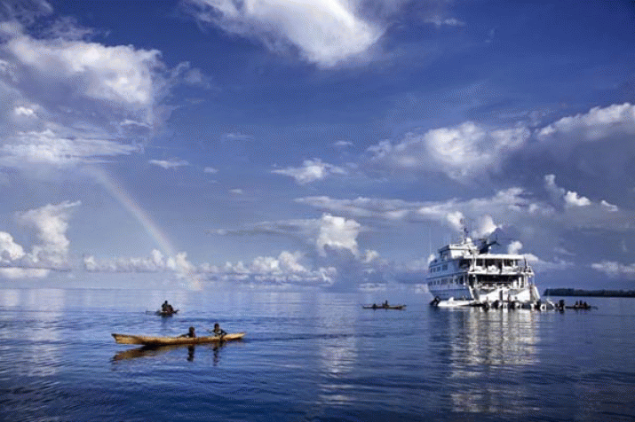 Travellers' good buys 4 Travellers' good buys 4