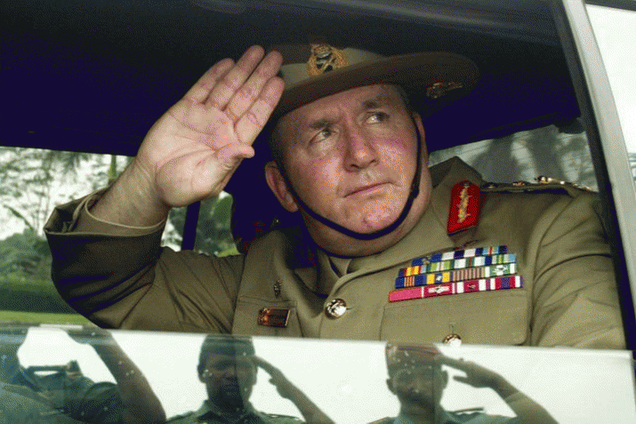 The General takes command ... 4 The General takes command ... 4