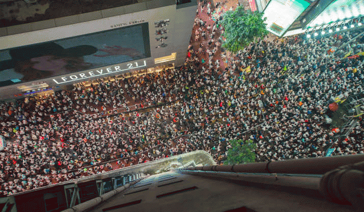 Hong Kong: The world is watching ... 3