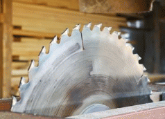 Gunns to close Hobart sawmill 3