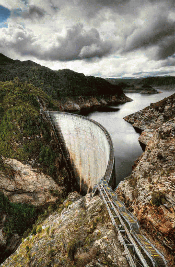 How does the Renewable Energy Target affect your power bills? 15