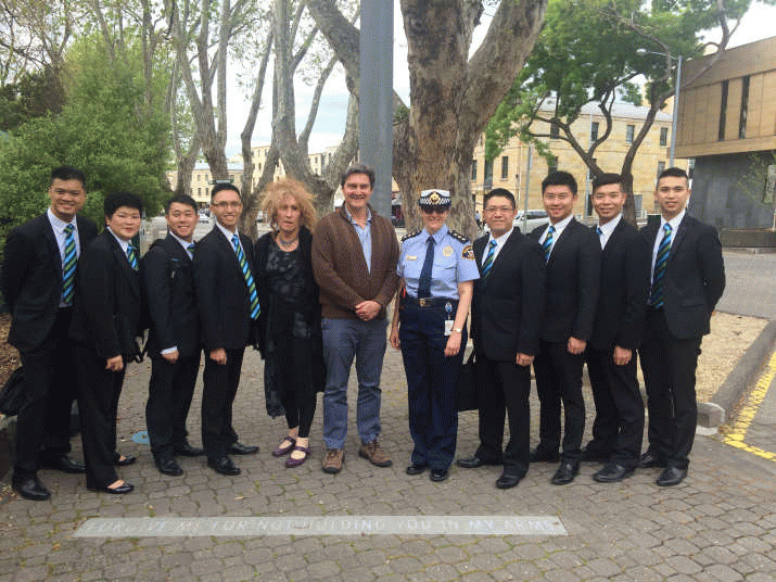 Rodney Croome and the Hong Kong Police ... 5