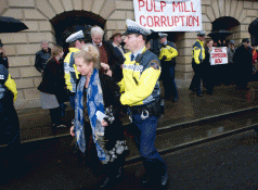 Cundall's pulp protest charges a test case 3
