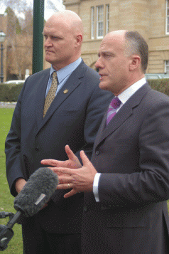 Lib backs gay marriage 3