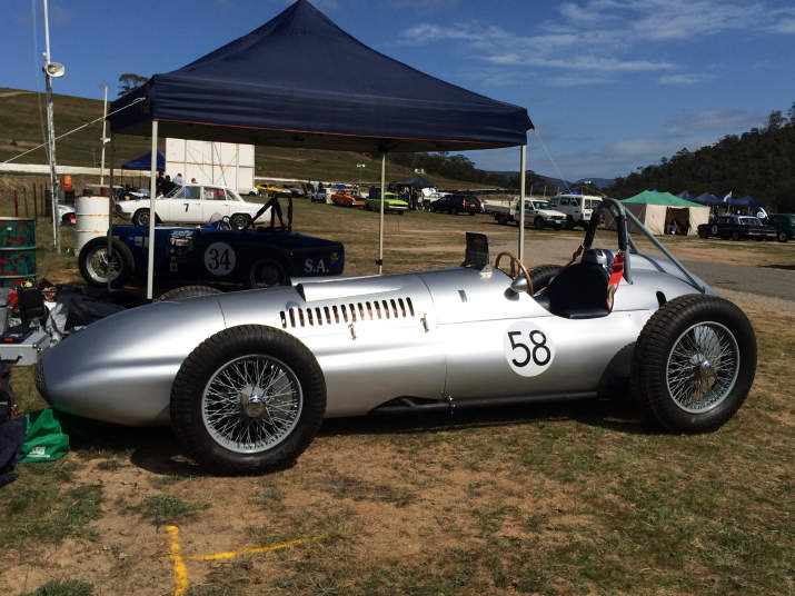 Historics hysterics at Baskerville Raceway 7 image
