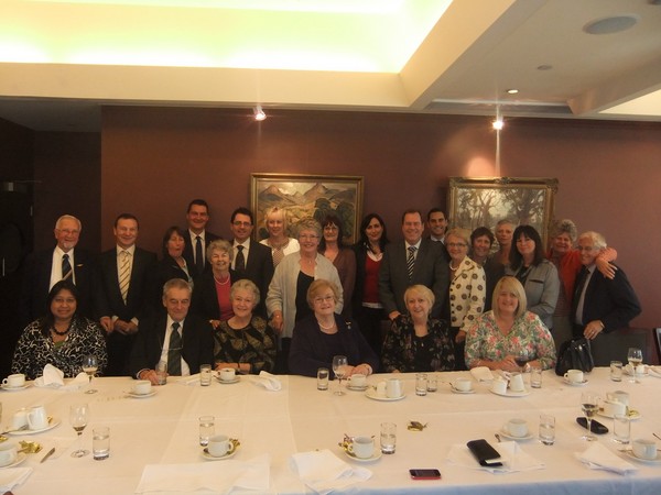 UN OFFICIAL SALUTES TASMANIAN GAY LAW DECISION 1