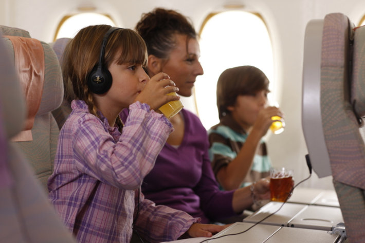 Airline thinks small to succeed big 3