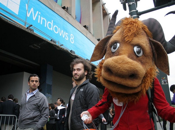 Lefties! throw off your tired affection to Microsoft or Apple! 4 image