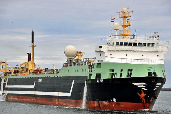 Giant freezer trawler proposal may become a reality 4 image