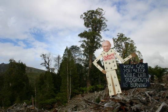 6 metre tall Peter Garrett in the Upper Florentine Valley 1