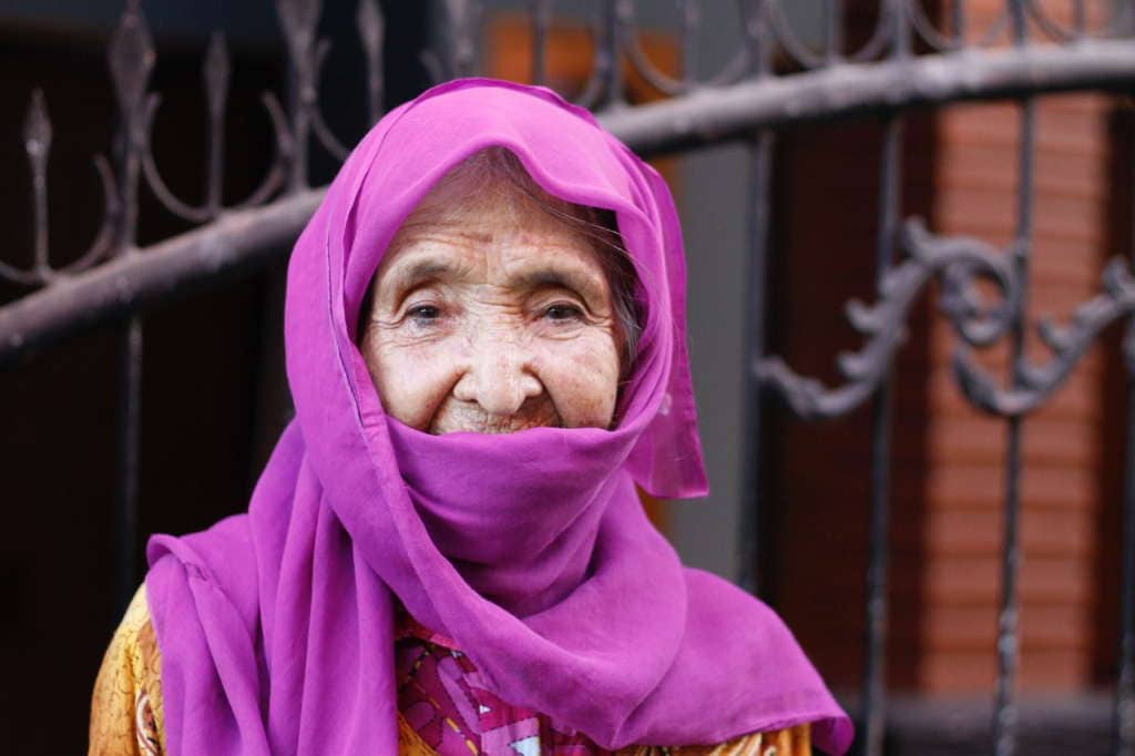 Asylum seekers homeless in Indonesia 1