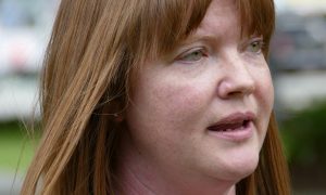 Labor Backs Lovell to Continue in Rumney 24
