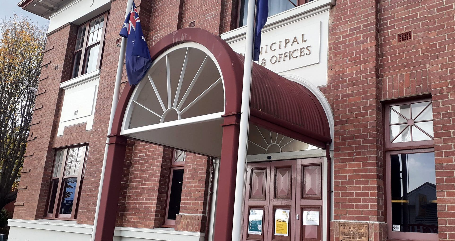 Who's in Charge of the Huon Valley Council? 1