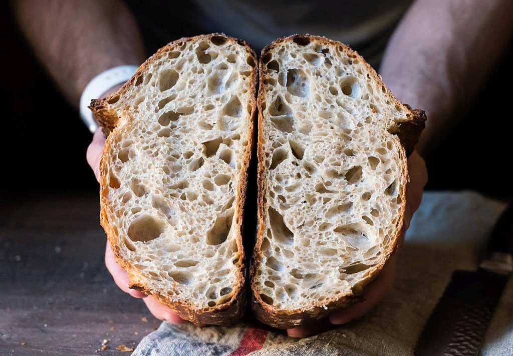 Microbial Secrets of Sourdough 2 Microbial Secrets of Sourdough 1