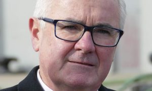 Politics with Michelle Grattan: Andrew Wilkie on Hung Parliaments 7