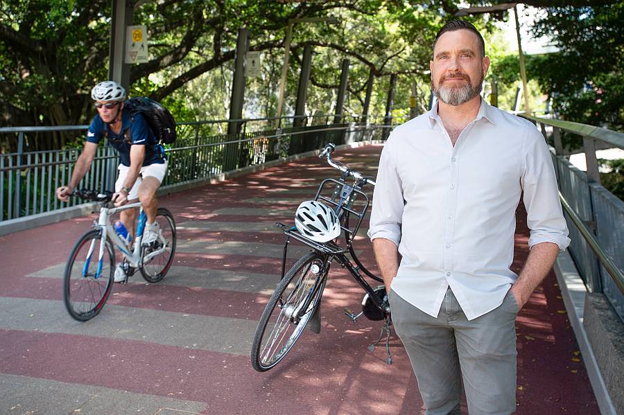 Can What Cyclists Wear Make Them Look ‘Less Human’? 1