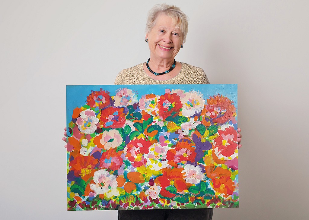 Tasmanian Artist 'Paints from Memory' after Macular Degeneration 1