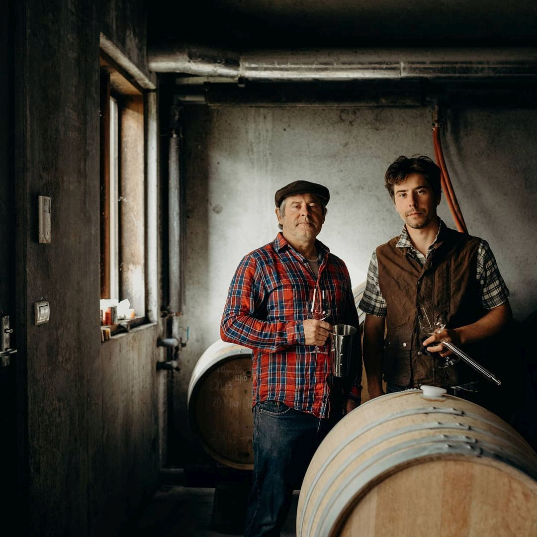 Top New Act for Veteran Vineyard 13