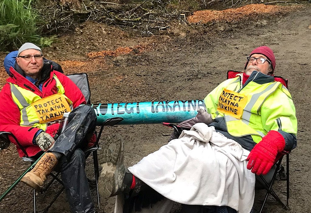 Retired Docs Join takayna Blockade 3