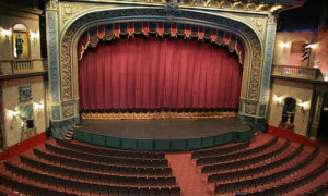 Arts Industry 'Forgotten by Govt' 31