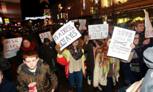 Reclaim the Night Hobart Rally, Thurs 25/11 26