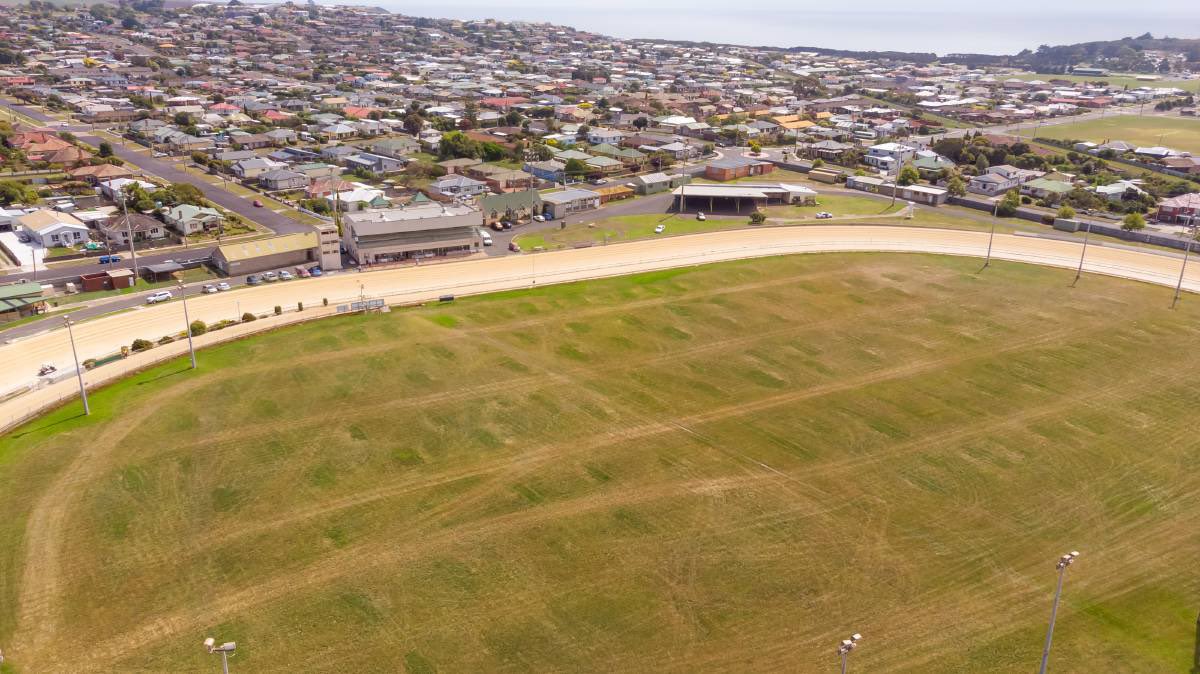 Tasracing Booted from Devonport Showgrounds 1