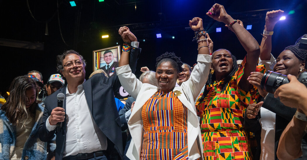Colombia's New Dawn 1