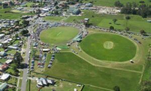 Archer Wants Labor Backing for Exeter Show Grant 15