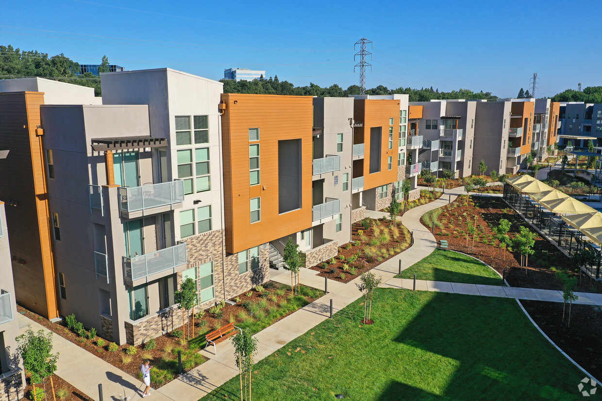 Growing Australia’s Smaller Cities to Better Manage Population Growth 1