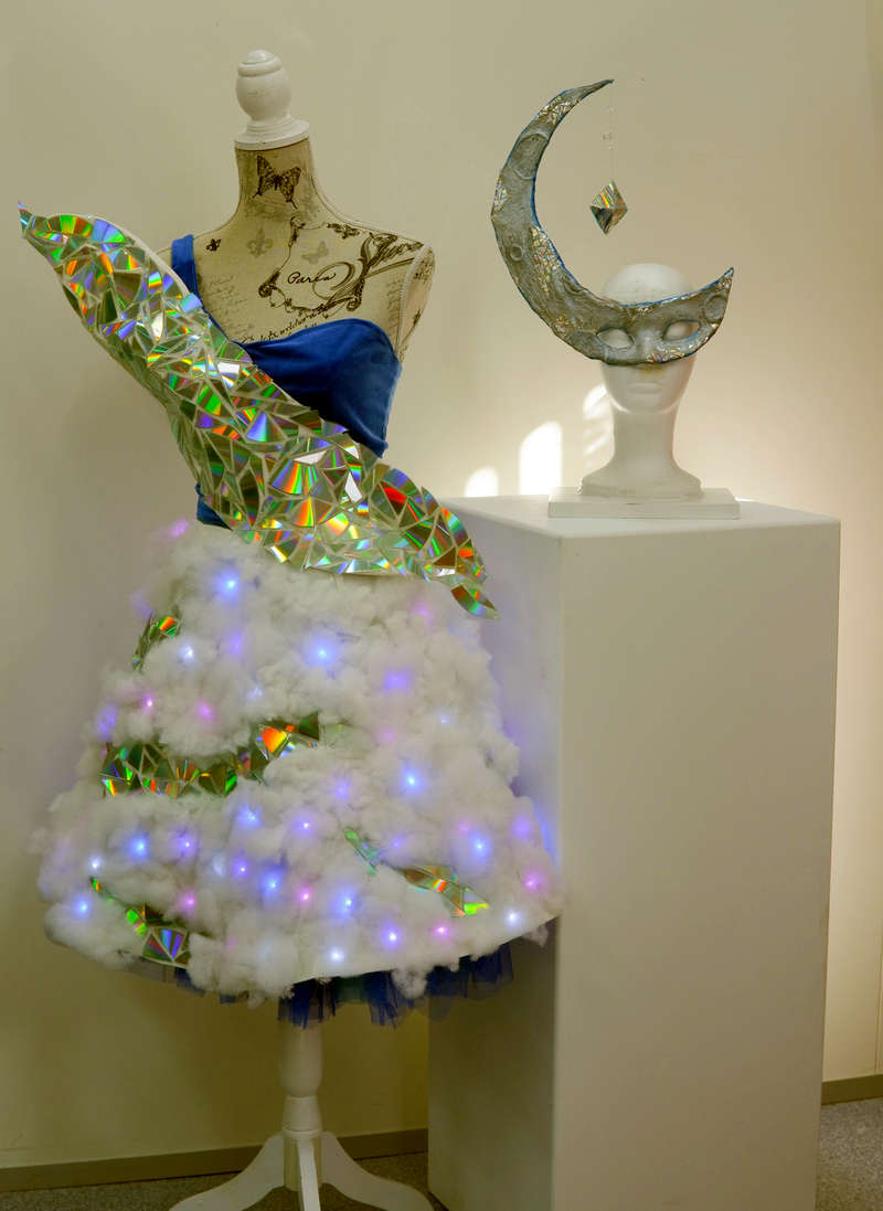 Record Entries in Chocolate Wonders of Wearable Art 1