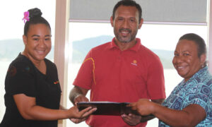 UTAS Partnering with PNG in Business Leadership 10