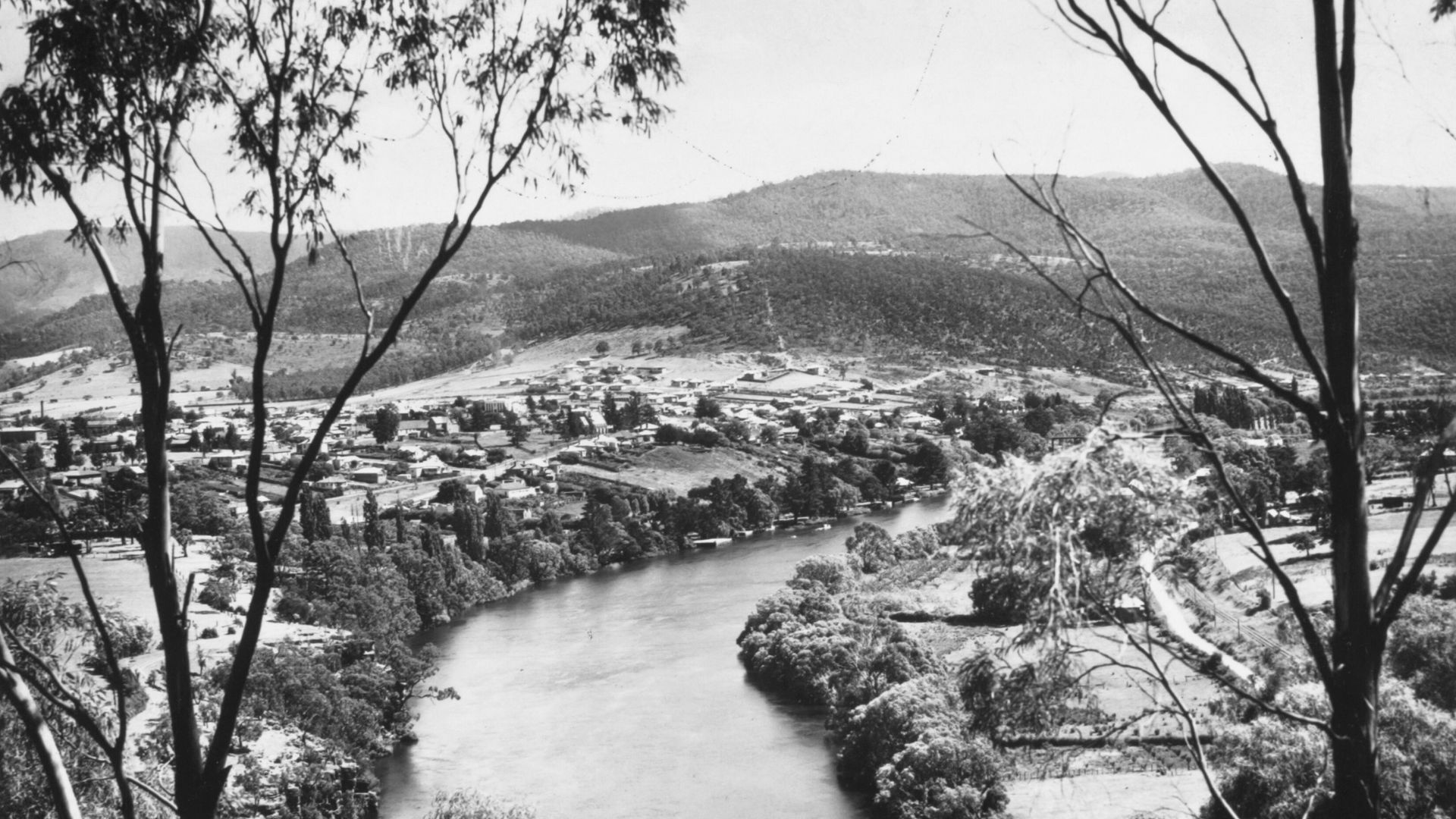 Tas That Was – New Norfolk 1