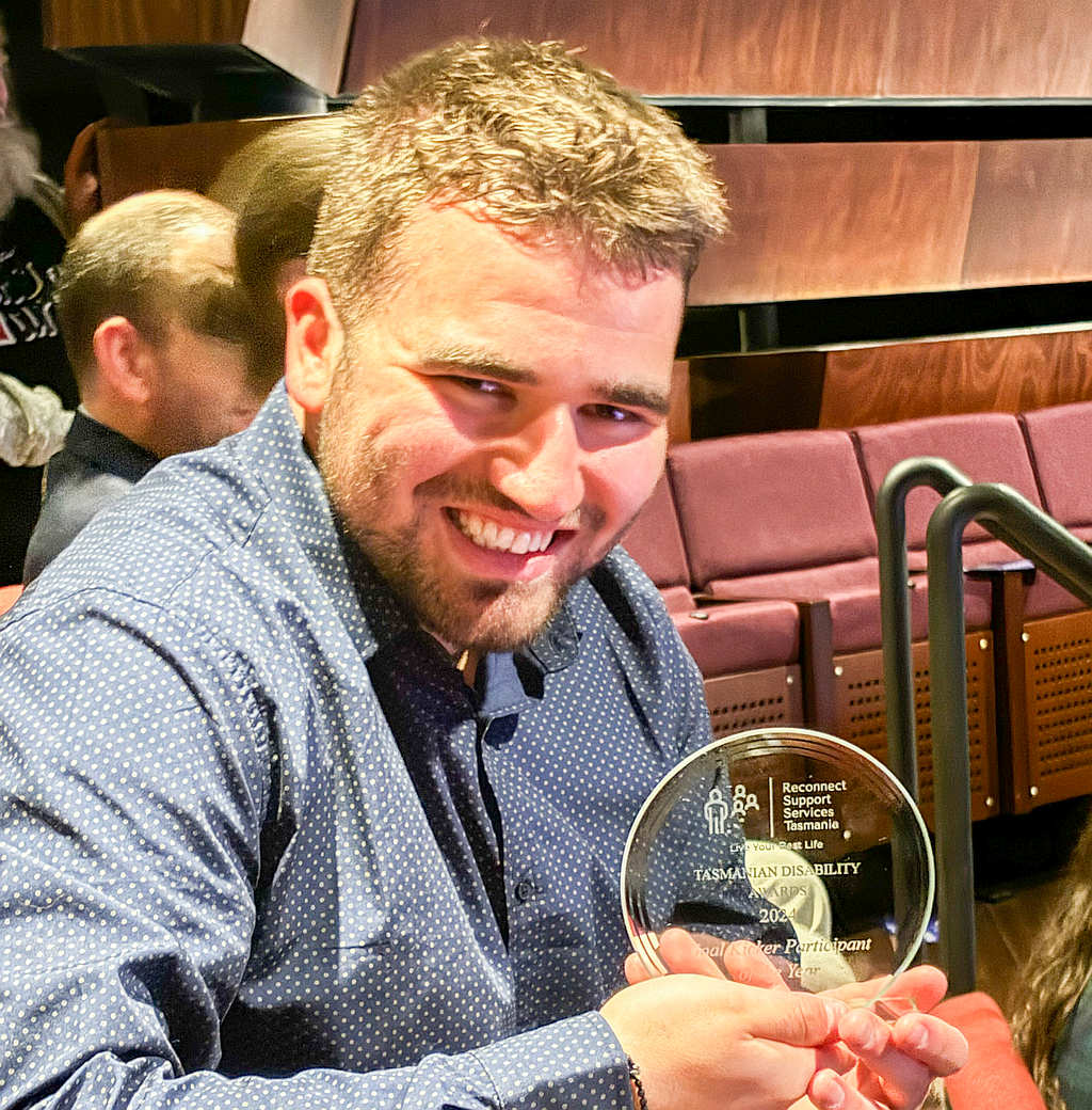 Nikolaos Moutsatsos Named Participant of the Year at 2024 Tasmanian Disability Awards 1