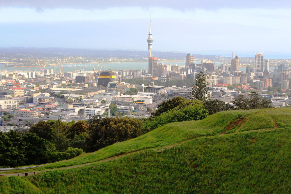 Hobart-Auckland Flights Resume 1