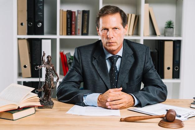 A Handy Guide to Finding the Ideal Personal Injury Lawyer to Represent You 6 A Handy Guide to Finding the Ideal Personal Injury Lawyer to Represent You 6