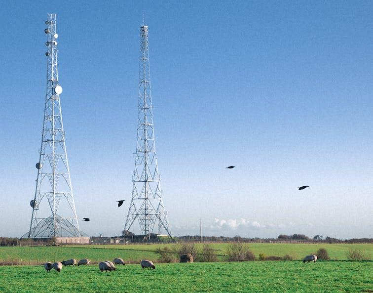 The Role of Energy Brokers in Navigating the Commercial Energy Market 5 The Role of Energy Brokers in Navigating the Commercial Energy Market 5