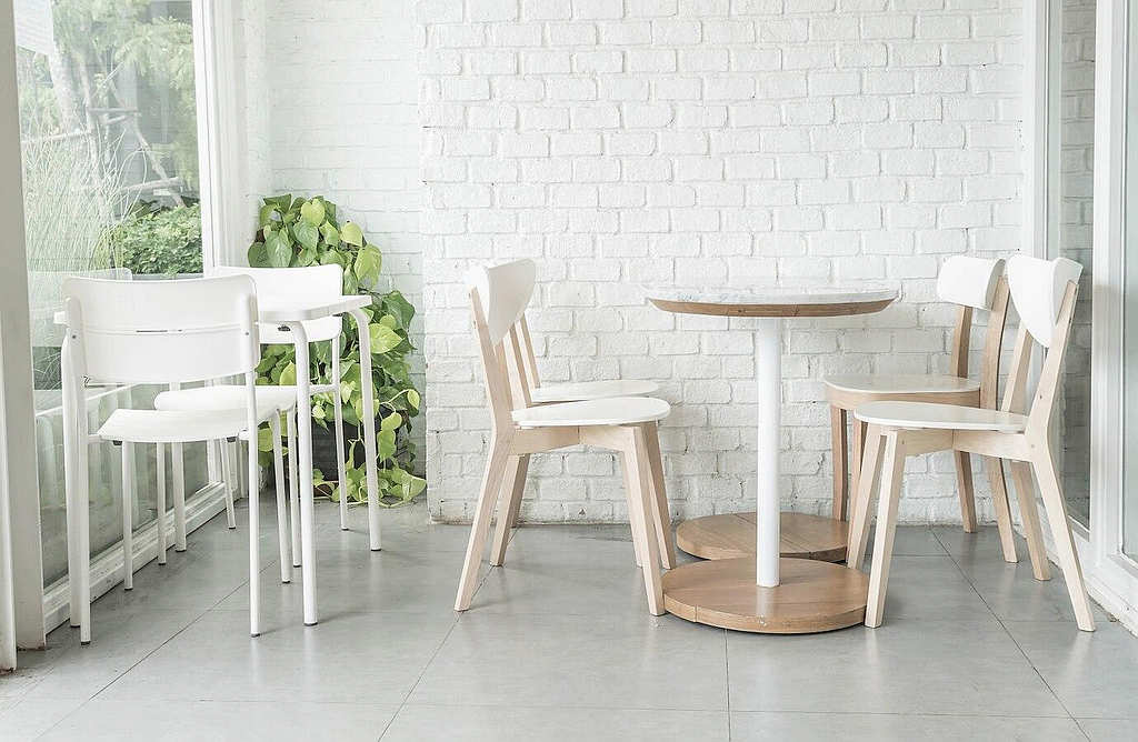 5 Tips for Choosing the Perfect Cafe Dining Furniture 5 5 Tips for Choosing the Perfect Cafe Dining Furniture 5