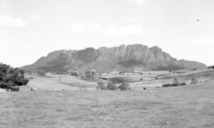 Tas That Was – Mount Roland (1951) 2