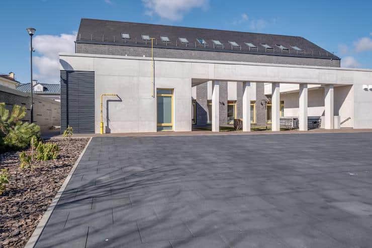 The Ultimate Guide to Concrete Driveways - Why Experts Make All the Difference 5 The Ultimate Guide to Concrete Driveways - Why Experts Make All the Difference 5