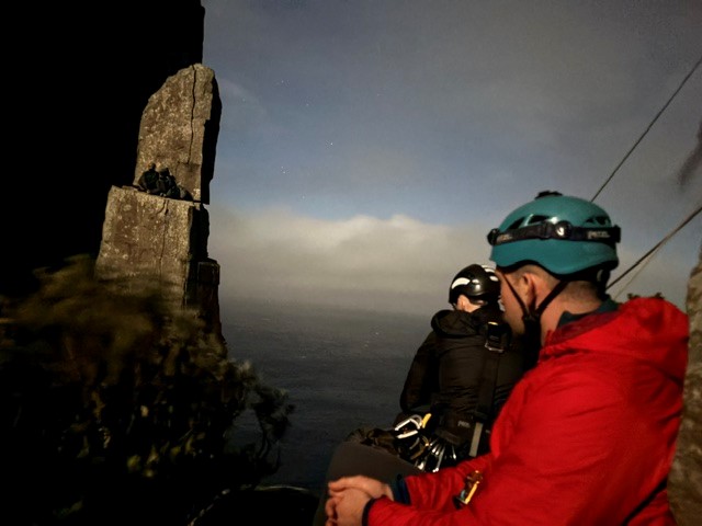 Dramatic Rescue of Stranded Climbers at Cape Hauy 5