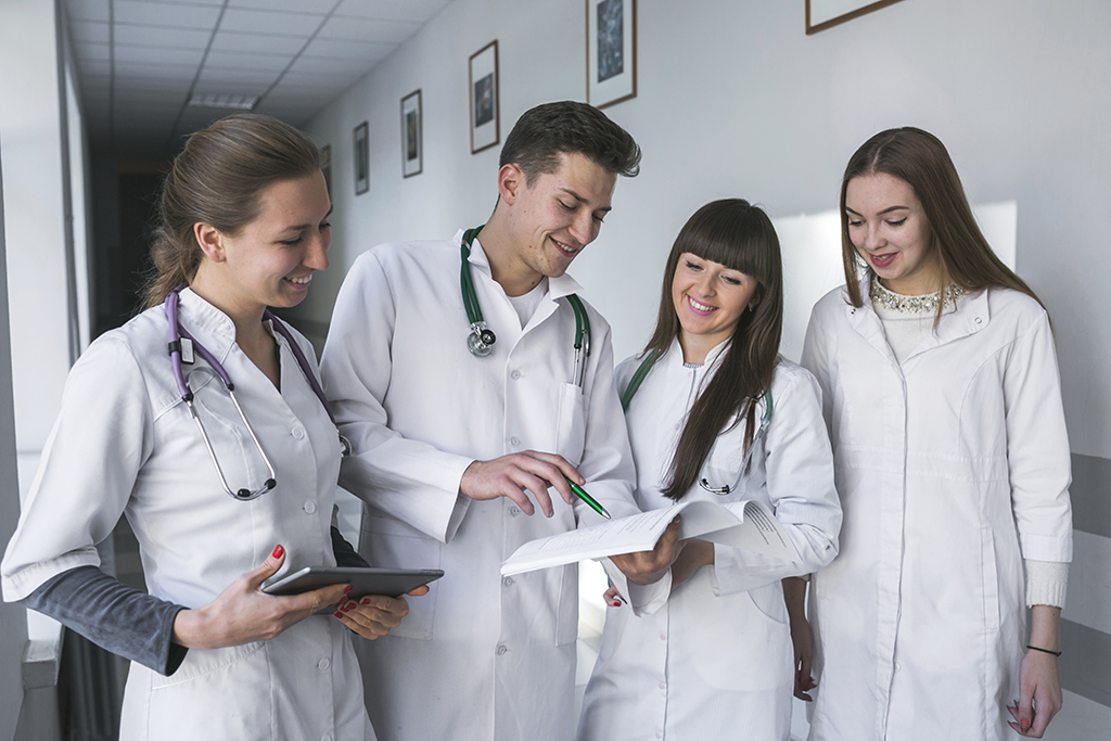 Doctors Take Action Over Unpaid Overtime 3
