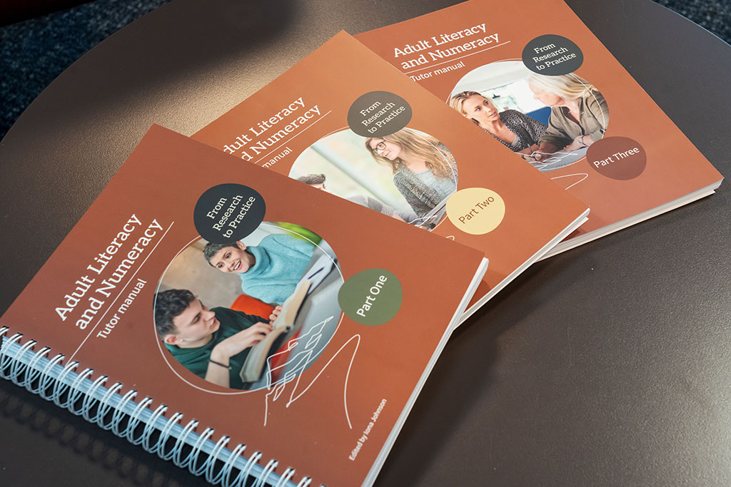 Manual Boosts Adult Literacy and Numeracy Tutoring 3 Manual Boosts Adult Literacy and Numeracy Tutoring 3