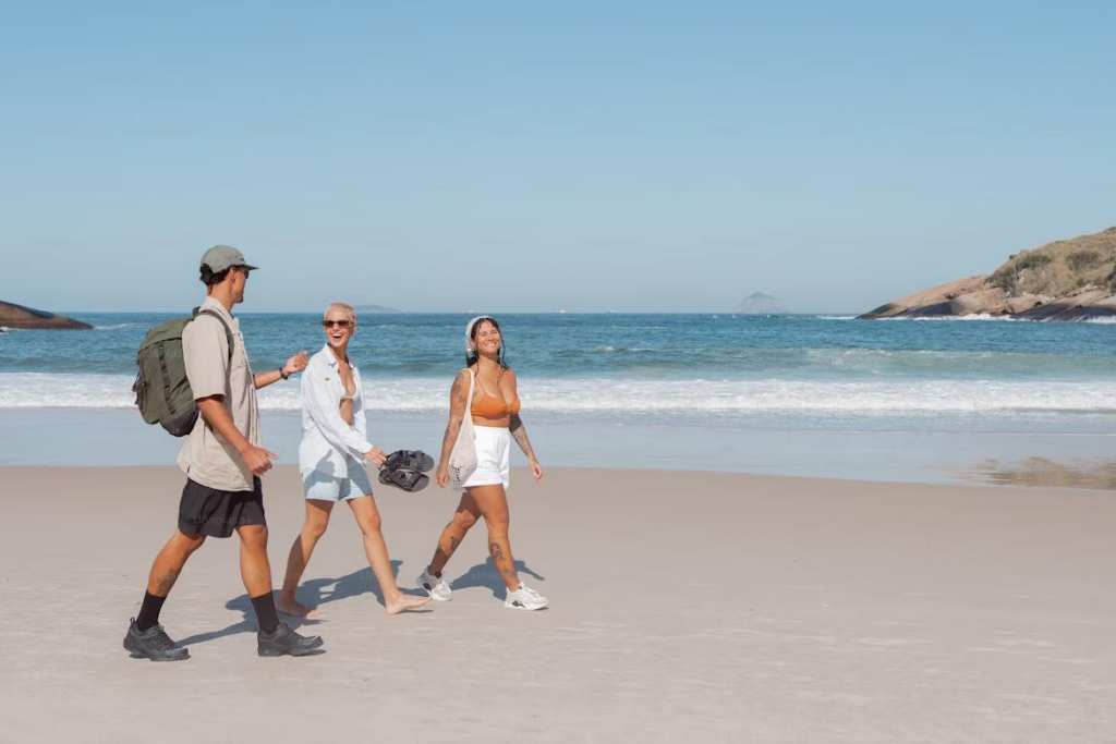 Simple Essentials for Your Next Beach Escape 1 Simple Essentials for Your Next Beach Escape 1
