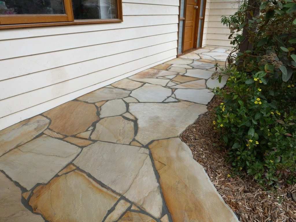 Sandstone Crazy Paving That Turns Your Garden into a Work of Art 3 Sandstone Crazy Paving That Turns Your Garden into a Work of Art 3